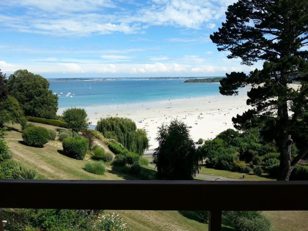 Appartement Les Pieds Dans L'Eau Saint-Cast-le-Guildo Buitenkant foto